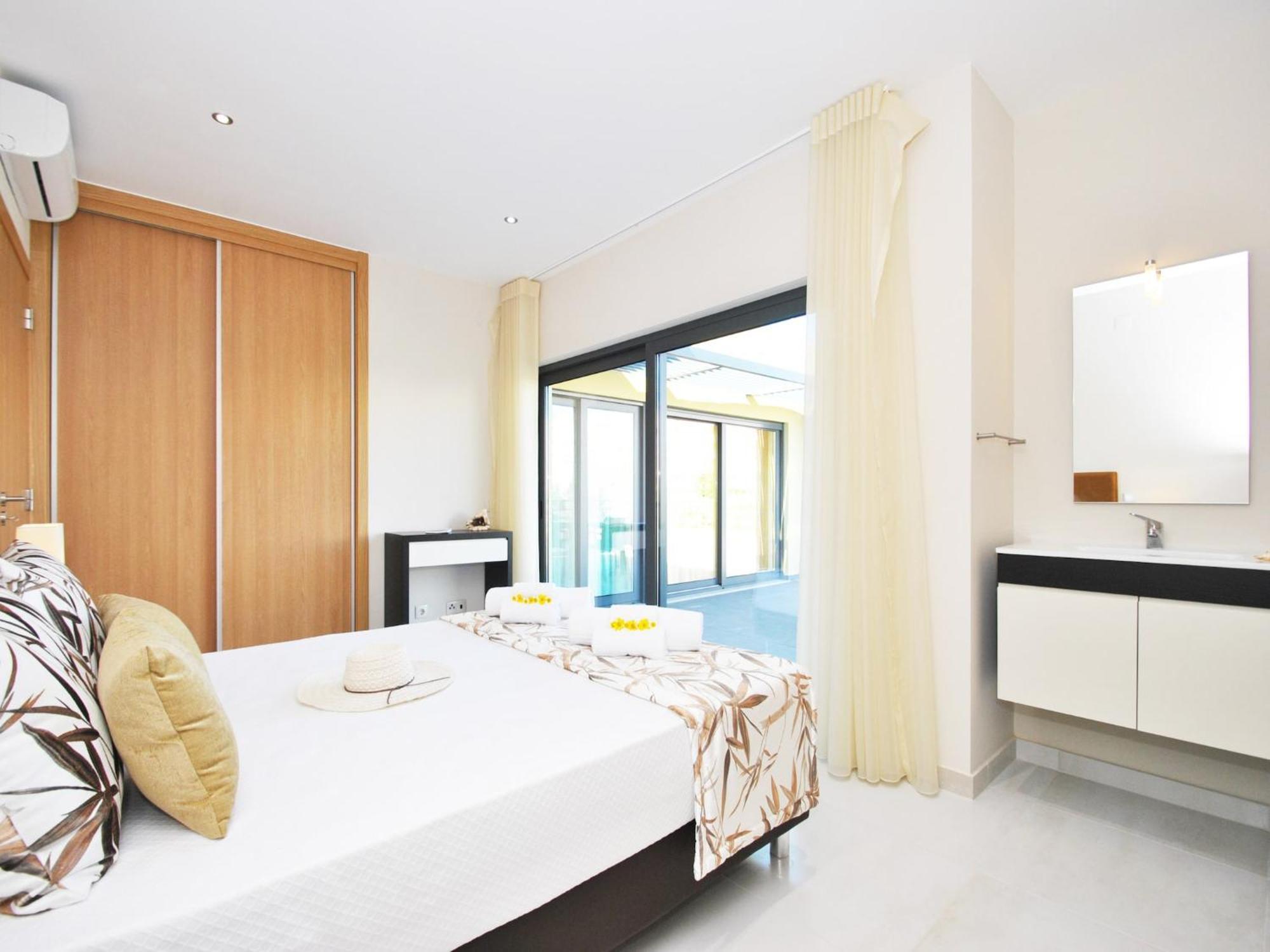 Villa Bahamas Coastal Retreat Armação de Pêra Eksteriør billede